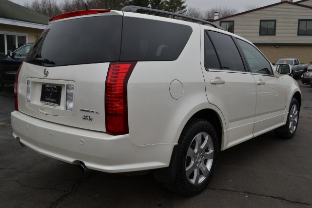 2007 Cadillac SRX Red Line