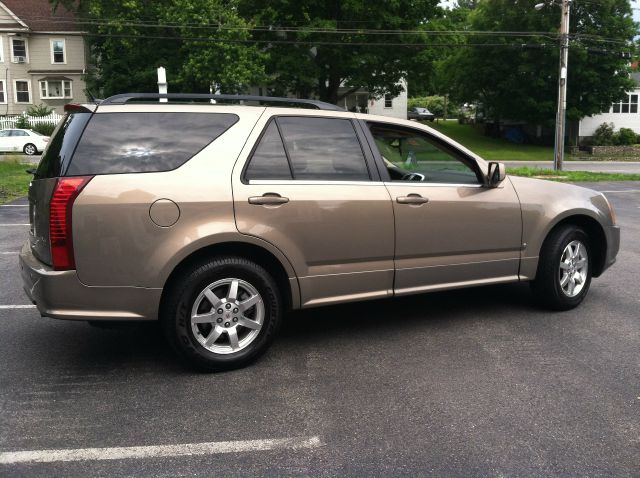 2007 Cadillac SRX Red Line