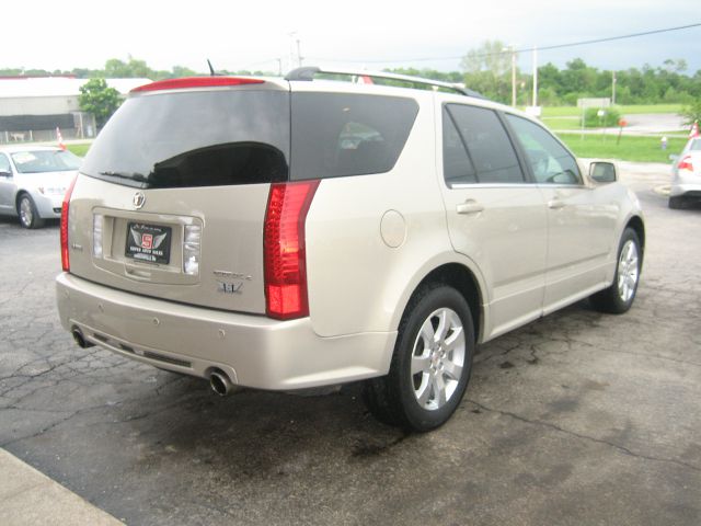 2007 Cadillac SRX SE-R