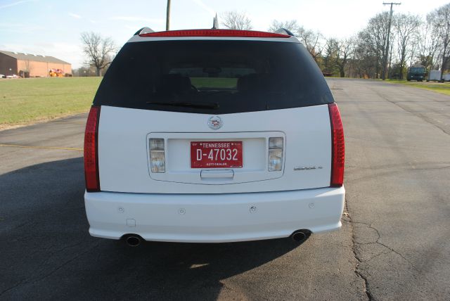 2008 Cadillac SRX Touring / AWD