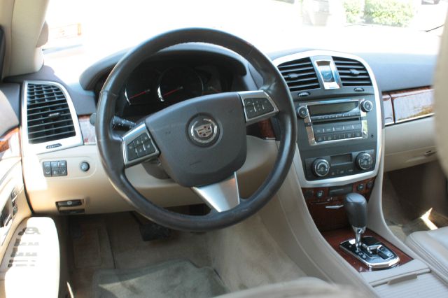 2008 Cadillac SRX Touring / AWD