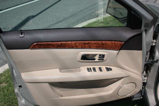 2008 Cadillac SRX Touring / AWD