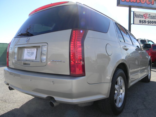 2008 Cadillac SRX Red Line
