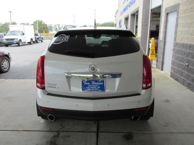 2010 Cadillac SRX Quad Cab Shortbox4x4 Waldoch