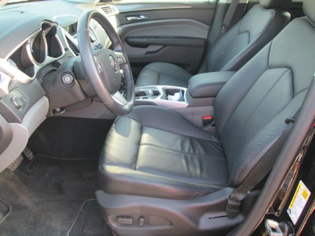2010 Cadillac SRX Unknown