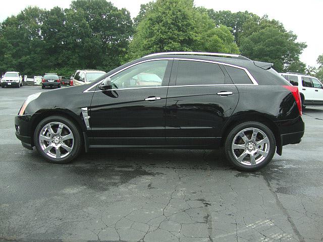 2010 Cadillac SRX Quad Cab Shortbox4x4 Waldoch