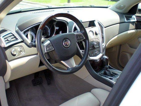 2010 Cadillac SRX Unknown