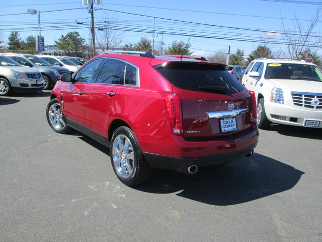 2011 Cadillac SRX 4dr Sdn I4 Auto 1.8 S