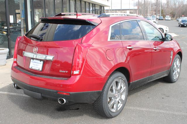 2011 Cadillac SRX Premium