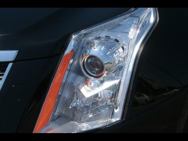 2011 Cadillac SRX Quad Cab Shortbox4x4 Waldoch