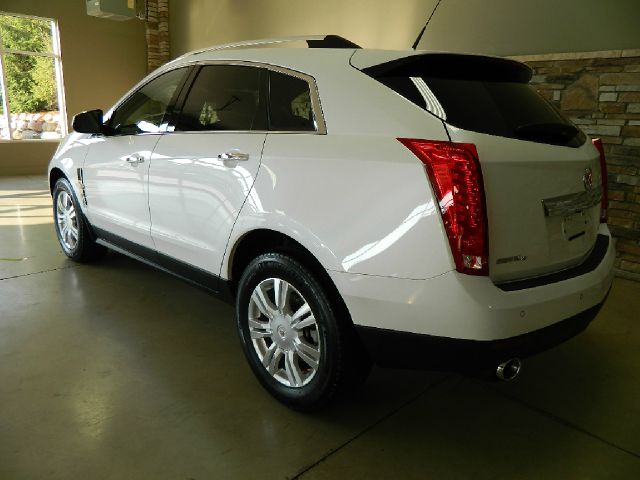 2011 Cadillac SRX APV