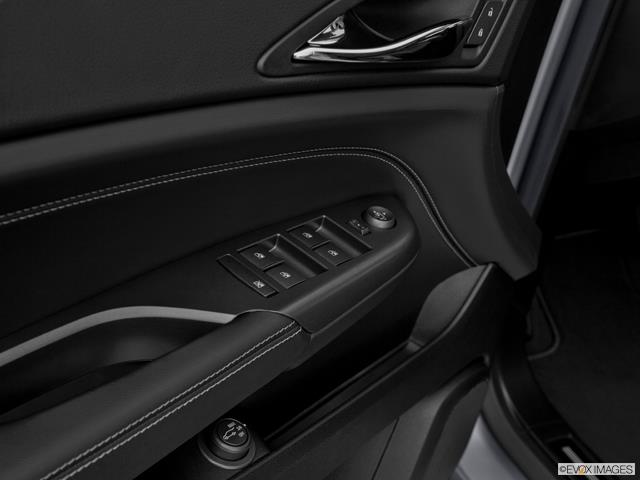 2012 Cadillac SRX Quad Cab Shortbox LS 4x4