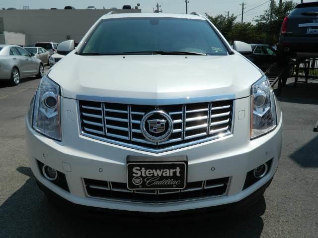 2013 Cadillac SRX SE 4 Dr