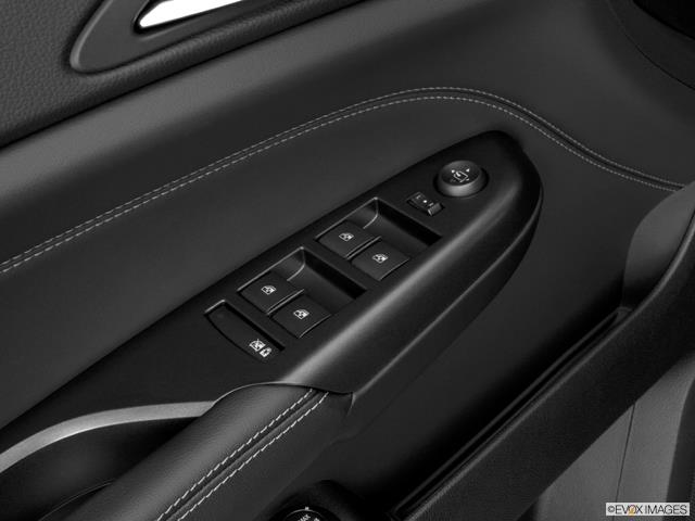 2013 Cadillac SRX Quad Cab Shortbox LS 4x4