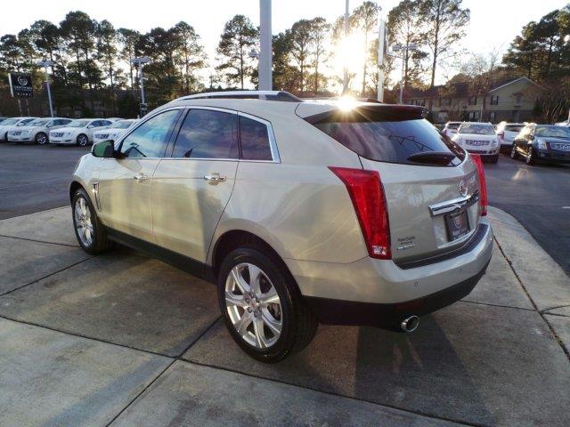 2014 Cadillac SRX Quad Cab Shortbox4x4 Waldoch