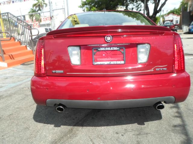 2005 Cadillac STS SE-R