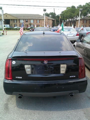 2005 Cadillac STS SE-R