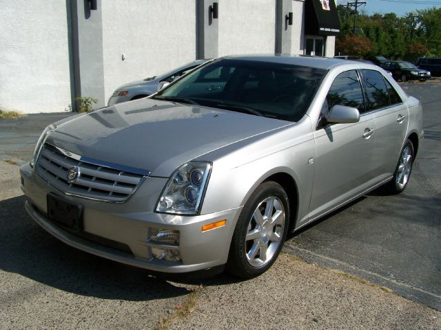 2005 Cadillac STS SE-R