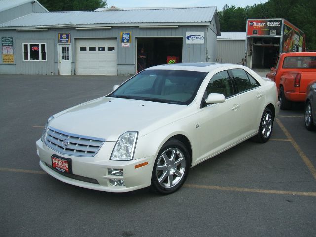 2005 Cadillac STS 750li Xdrive 1-ownerawdnavigation Sedan