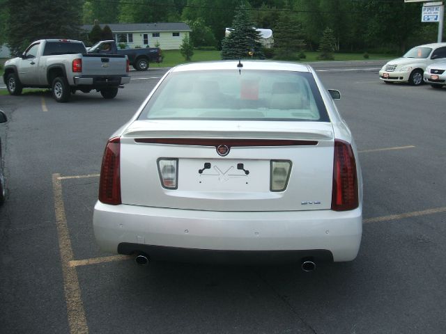 2005 Cadillac STS 750li Xdrive 1-ownerawdnavigation Sedan