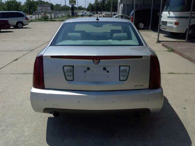 2006 Cadillac STS Base