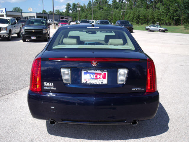 2008 Cadillac STS Base