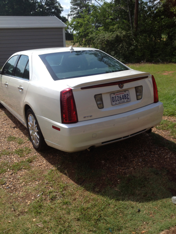 2011 Cadillac STS LT 5 1/4 Ft