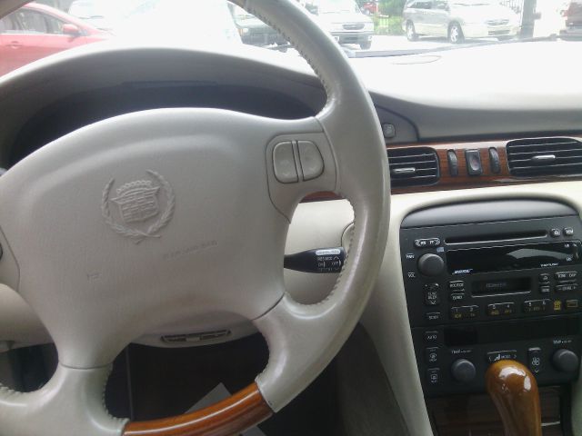 1999 Cadillac SEVILLE DTS