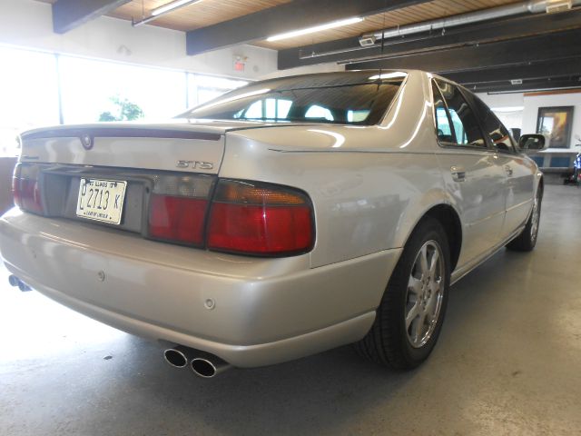 2003 Cadillac SEVILLE Gls-super LOW Miles