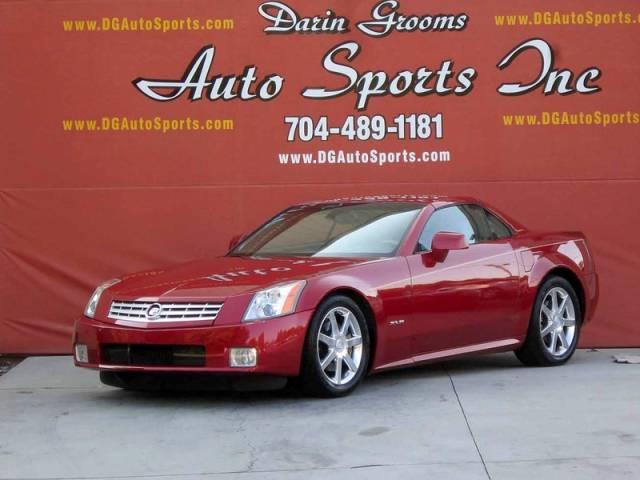 2004 Cadillac XLR Unknown