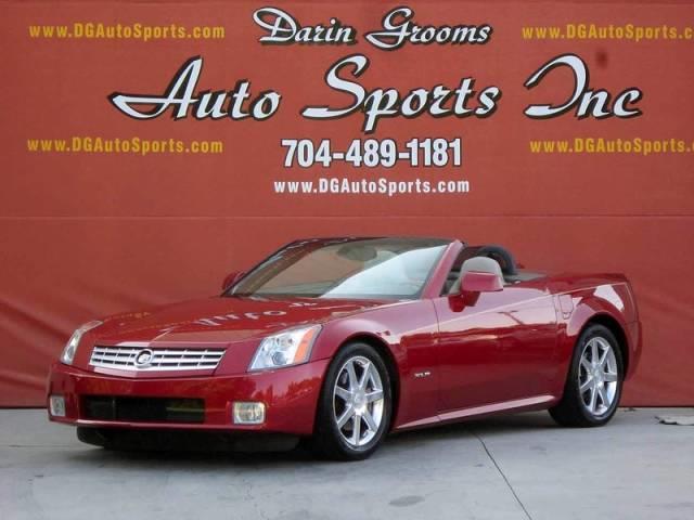 2004 Cadillac XLR Unknown