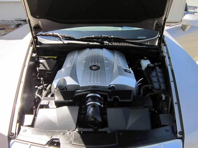 2005 Cadillac XLR Unknown