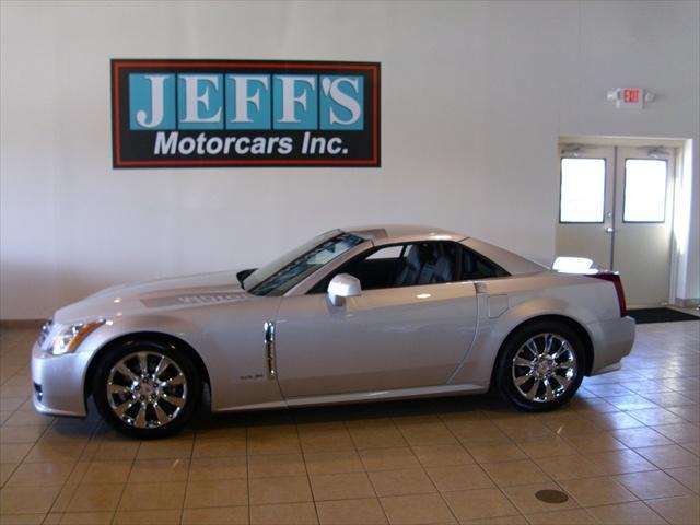 2009 Cadillac XLR 4WD 4dr 1500 LT 4x4 SUV