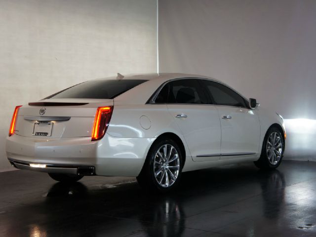2013 Cadillac XTS GLS PZEV