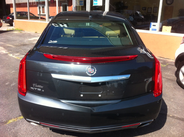2013 Cadillac XTS 2dr Cpe Coupe