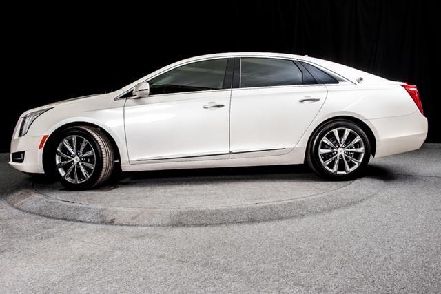 2014 Cadillac XTS Base