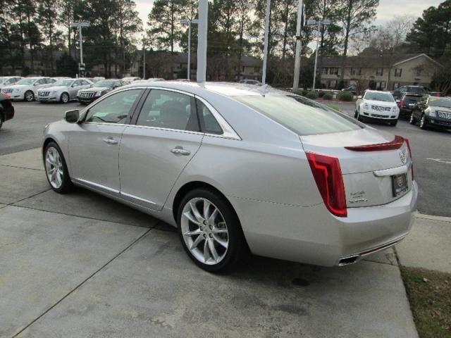 2014 Cadillac XTS Premium
