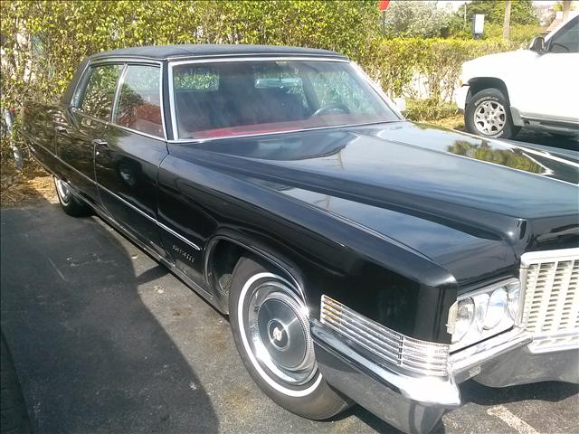 1970 Cadillac fleetwood brougham Unknown