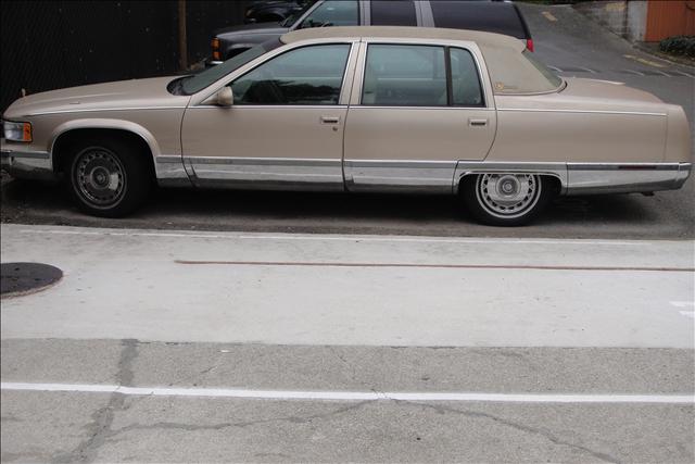 1996 Cadillac fleetwood brougham Unknown