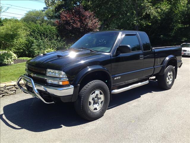 2001 Chevrolet 210 Handicap Lift And Control Leg 1 Owner