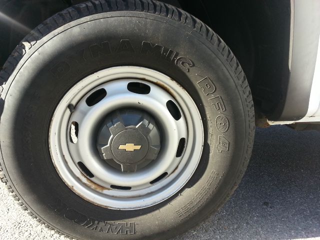 2004 Chevrolet 210 Unknown