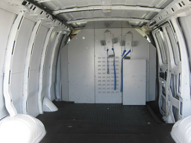 2007 Chevrolet 210 Unknown