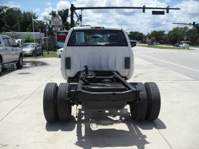 2002 Chevrolet 3500 Unknown