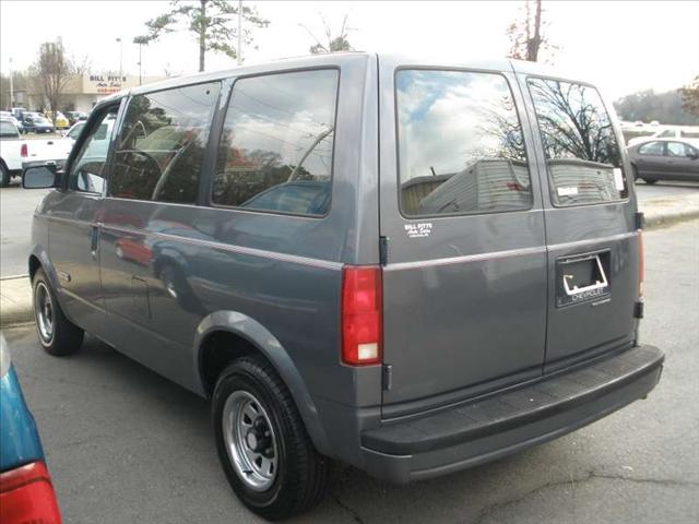 1990 Chevrolet Astro Base