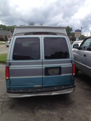 1994 Chevrolet Astro GL LTD Avail