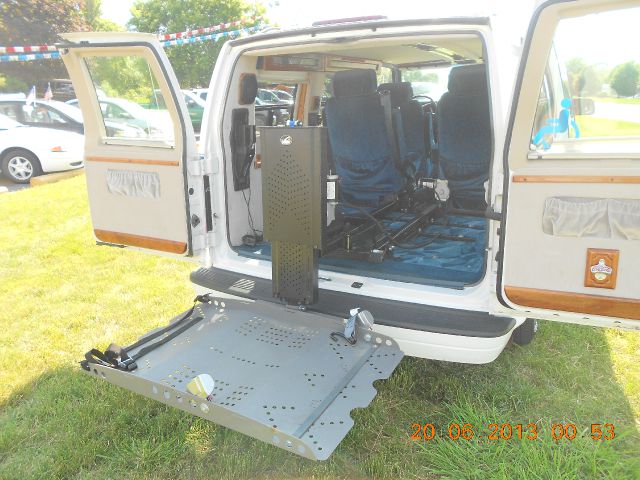 1995 Chevrolet Astro CREW XLT