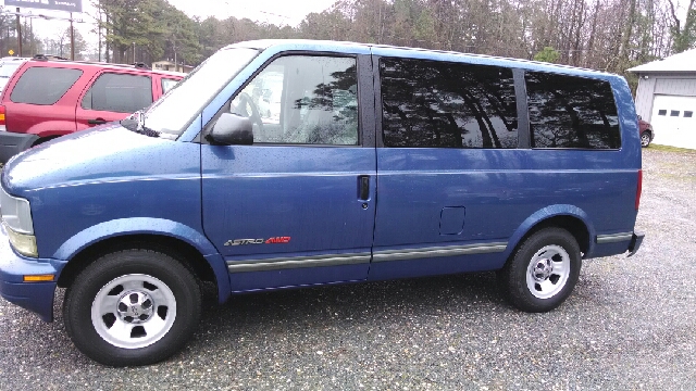 1996 Chevrolet Astro EX - DUAL Power Doors