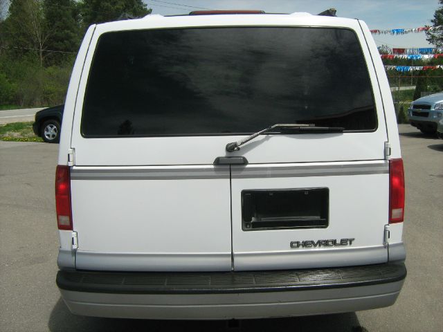 1997 Chevrolet Astro 4wd