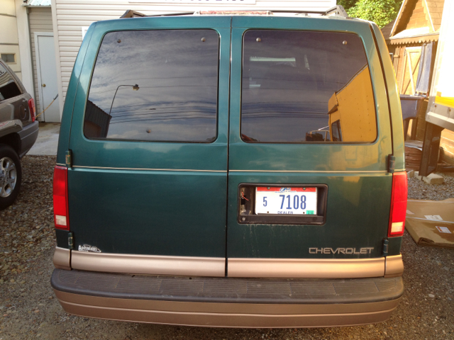 1997 Chevrolet Astro Touring W/nav.sys