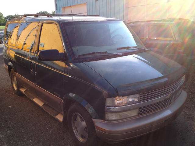 1997 Chevrolet Astro Touring W/nav.sys